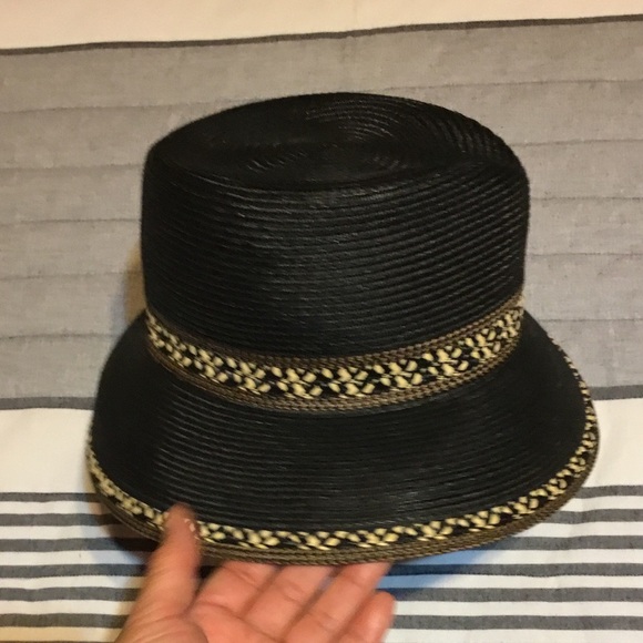 ERIC JAVITS - Picture 8 of 10